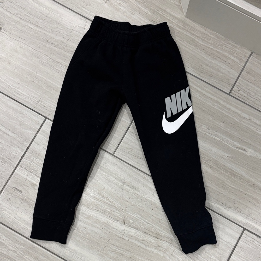 Nike Kids Black Sweatpants
